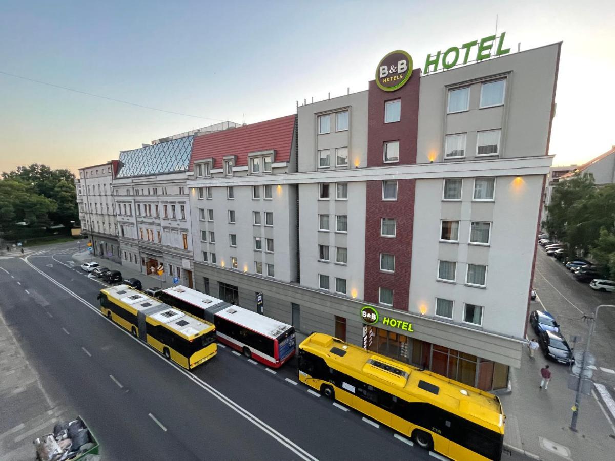 Kobiela Apartments Family Delux Ktw City Center كاتوفيتسه المظهر الخارجي الصورة